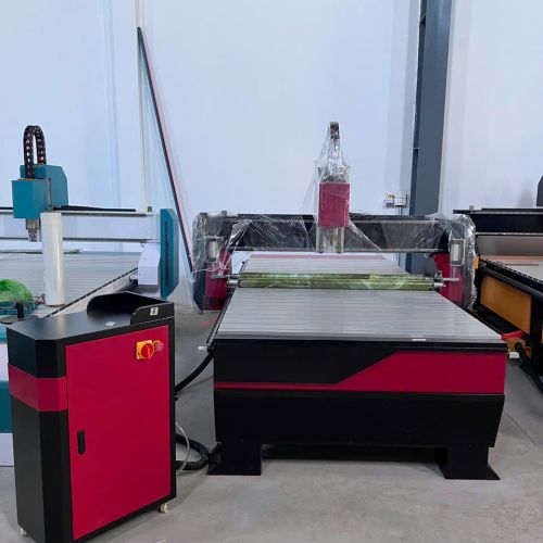 CNC cắt quảng cáo 1325